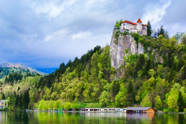 bled-1945860-pix-optB2063F27-EBE0-7673-A4CA-0F5767C85A7B.jpg